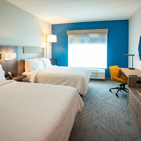 Holiday Inn Express & Suites Pensacola Airport North - I-10 By Ihg Ferry Pass Eksteriør billede